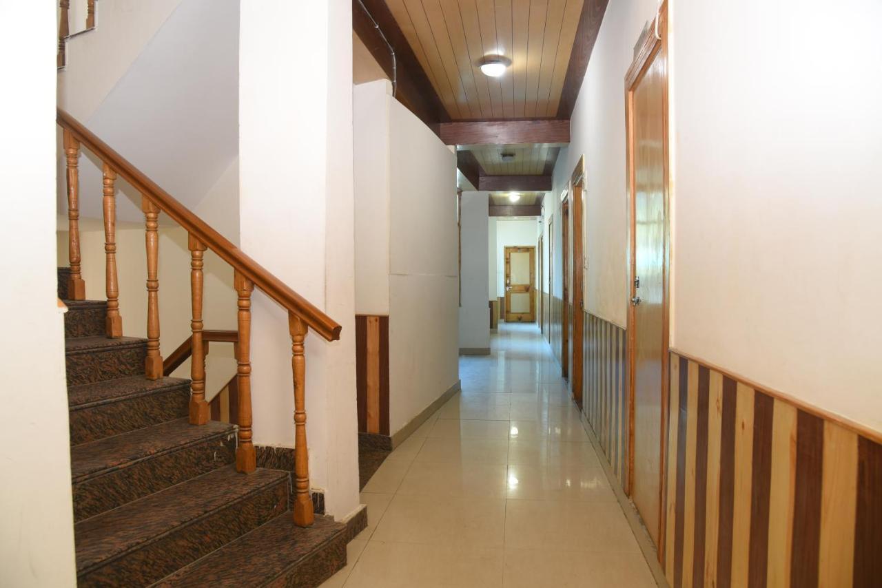 Collection O O 30367 Rr Villa Manali  Exterior photo